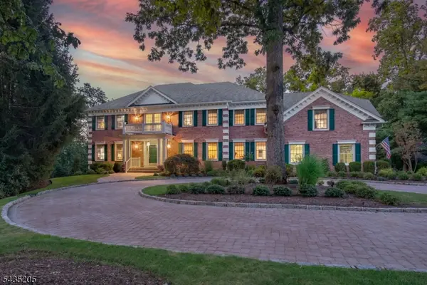 12 Oak Hill Dr, Bernards Twp., NJ 07920