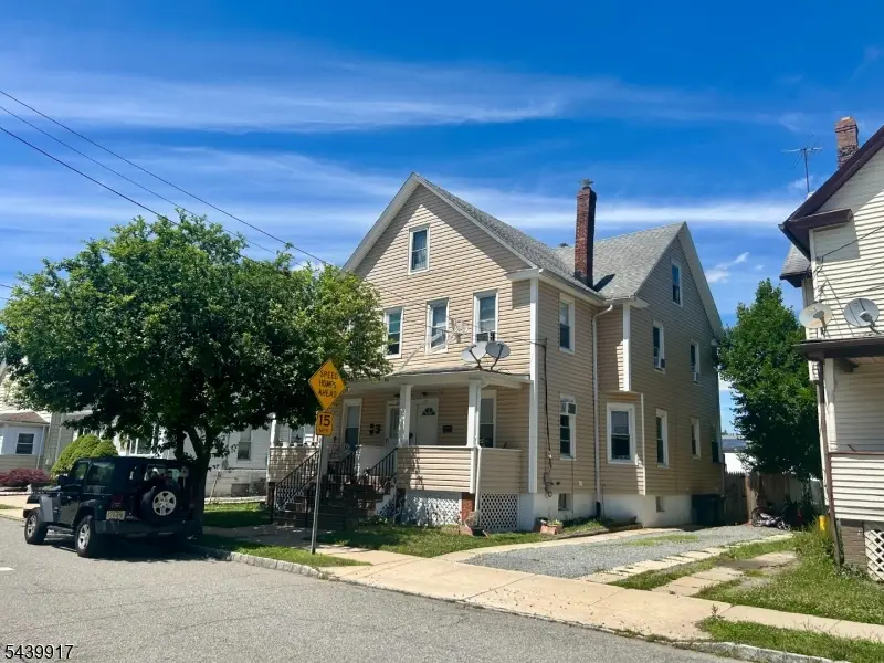 105-107 Berry St, Dover, NJ 07801 - #1