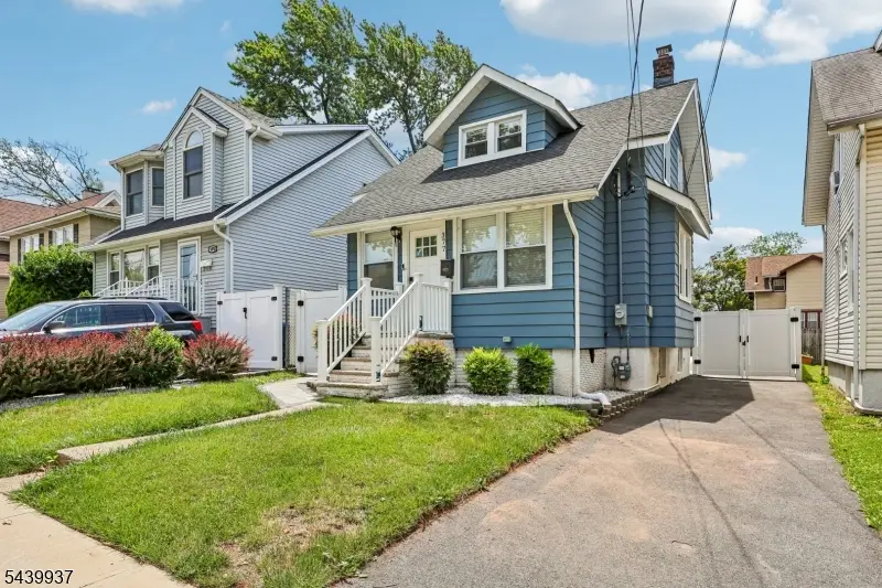 377 Parker Ave, Hackensack, NJ 07601 - #3