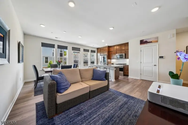 7 Jessica Ln 11202 #1120, Union, NJ 07083 - #3