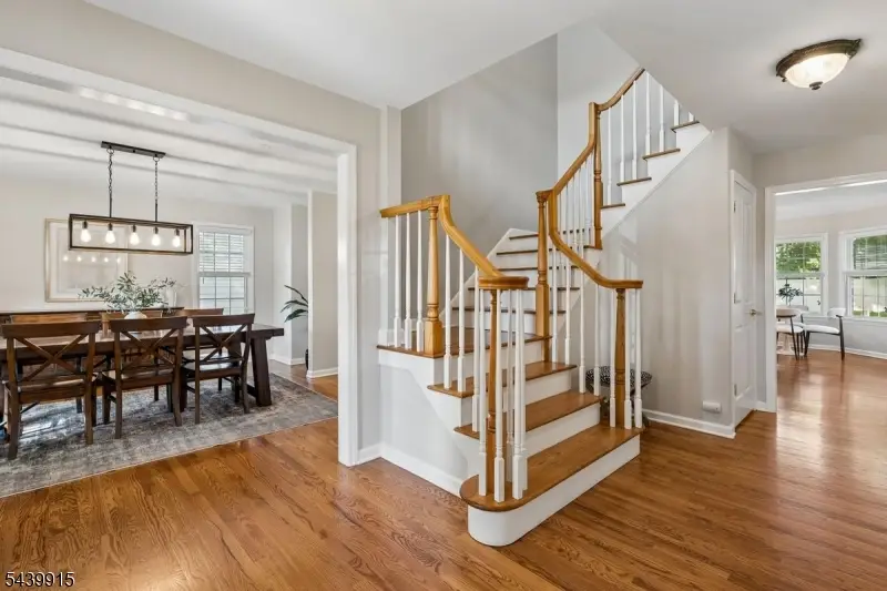 7 Holly Ct, Brookdale, NJ 07003 - #3