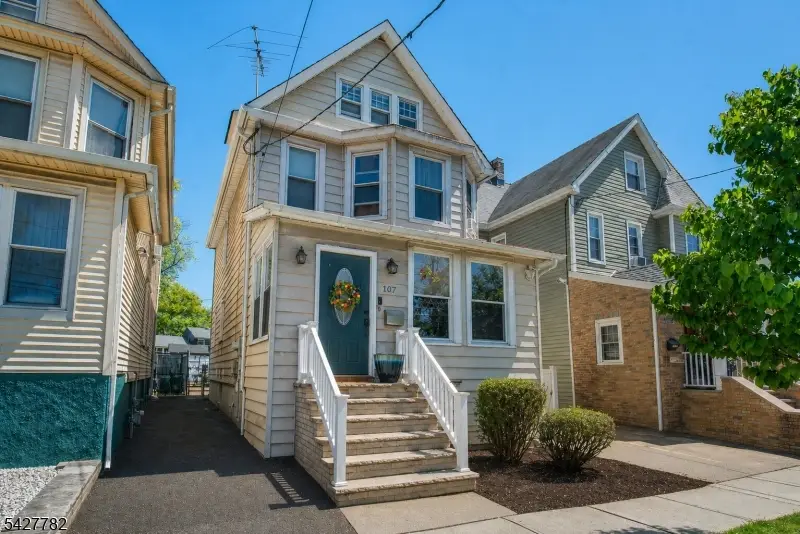 107 Sheridan Ave, Roselle Park, NJ 07204 - #1