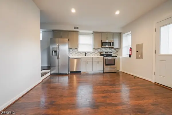 204 Baltimore Ave, Hillside Twp., NJ 07205