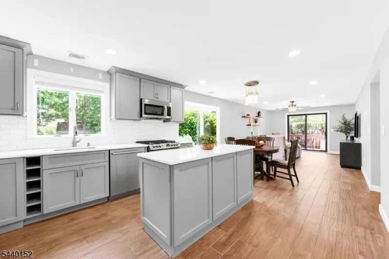 136 Changebridge Rd #7, Montville, NJ 07045 - #2