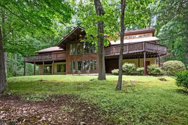 37 Heather Ln, Sparta Twp., NJ 07871