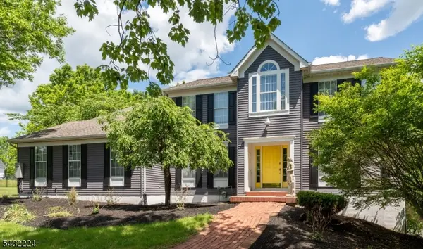 3 Shannon Way, Raritan Twp., NJ 08822