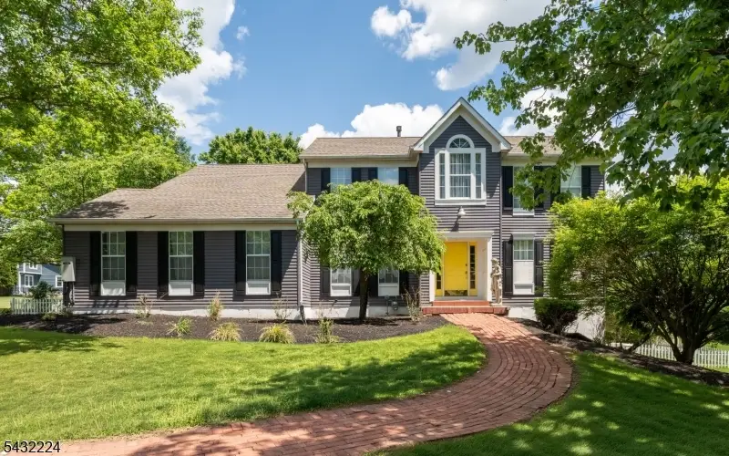 3 Shannon Way, Raritan, NJ 08822 - #3