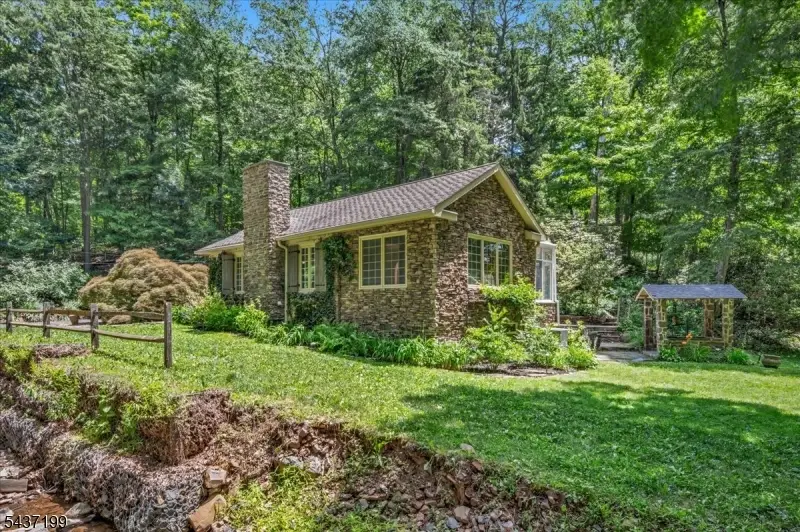 1448 Long Rd, Martinsville, NJ 08836 - #3