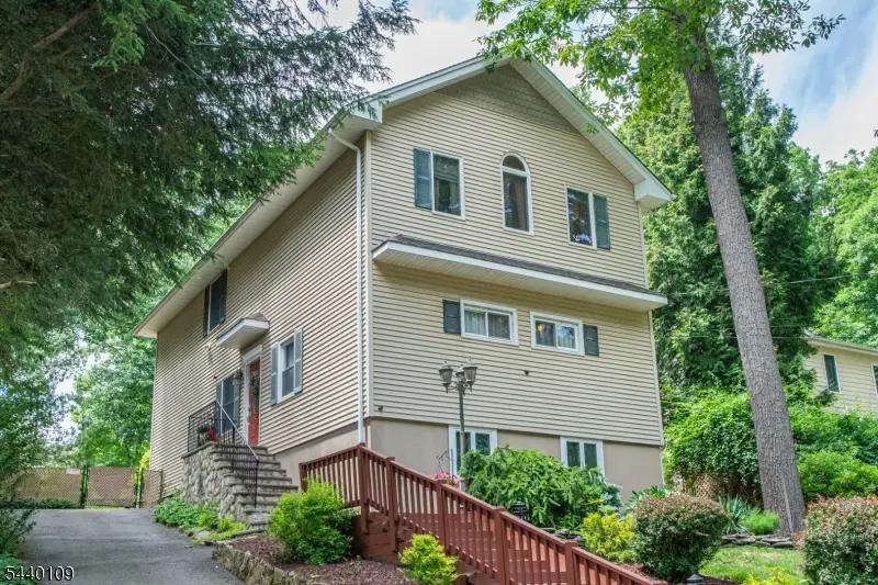 70 W Lake Shore Dr, White Meadow Lake, NJ 07866 - #1