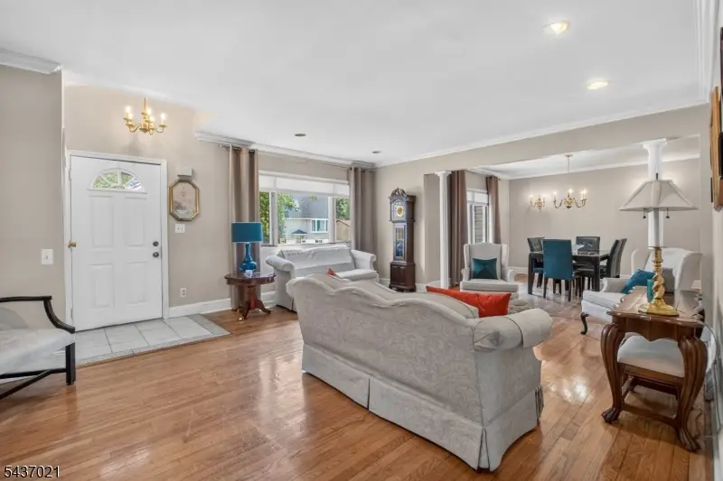 286 Atlantic Dr., Parsippany Troy Hills, NJ 07054 - #3