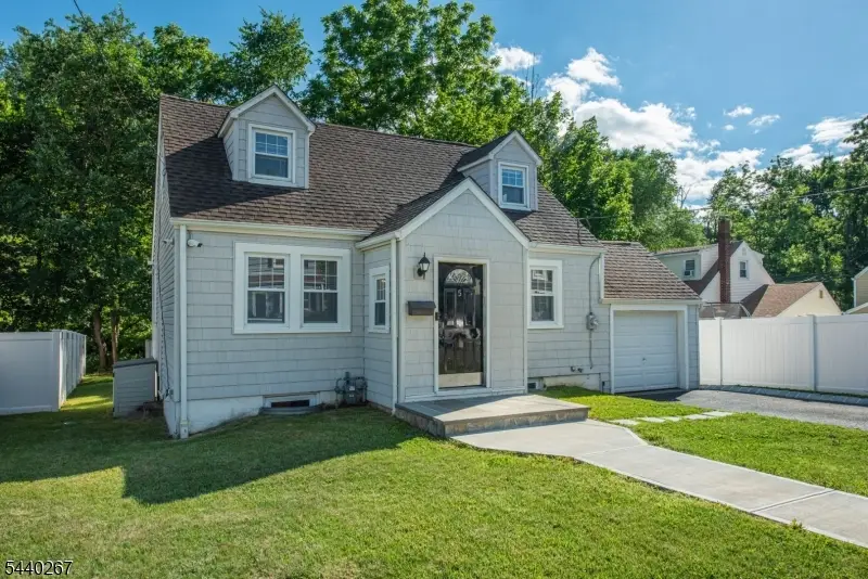 5 Hillside Ave, Mine Hill, NJ 07803 - #1