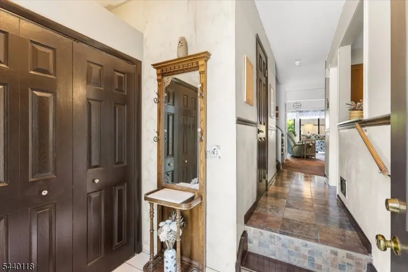 11 Eagle Dr, Hampton, NJ 07860 - #3