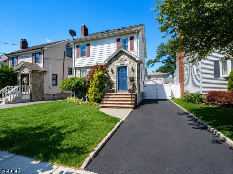 634 Sherman Ave, Roselle Park, NJ 07204 - #2