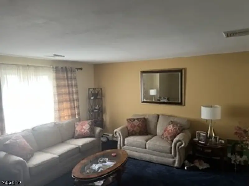 360 Leslie Ave, Piscataway, NJ 08854 - #3