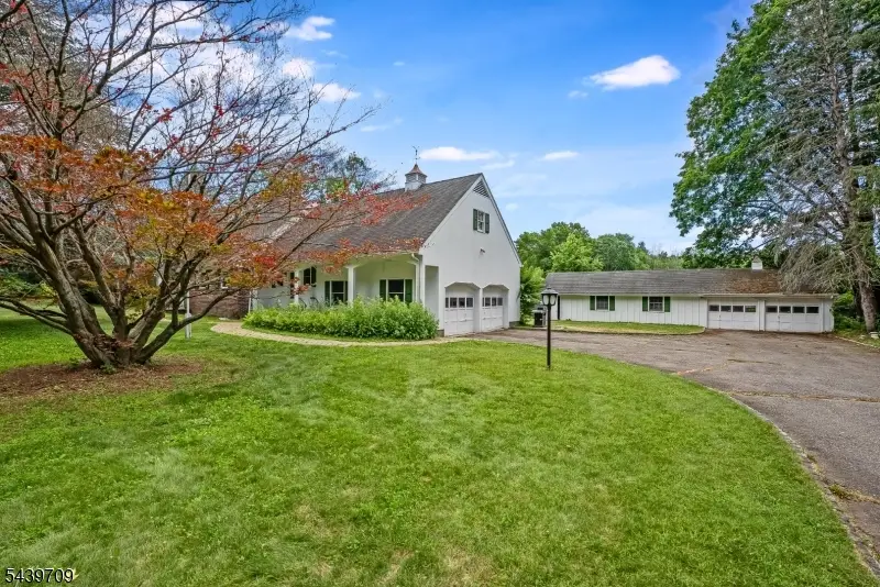 19 Yardley Rd, Mendham, NJ 07945 - #2