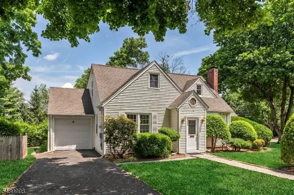 79 Highland Rd, Glen Rock Boro, NJ 07452