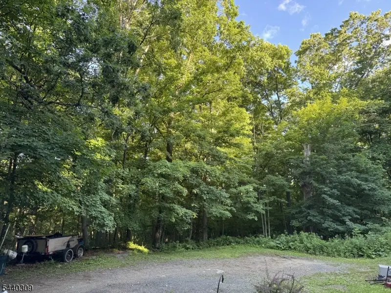 18 Quayle Rd, Lake Hopatcong, NJ 07849 - #2