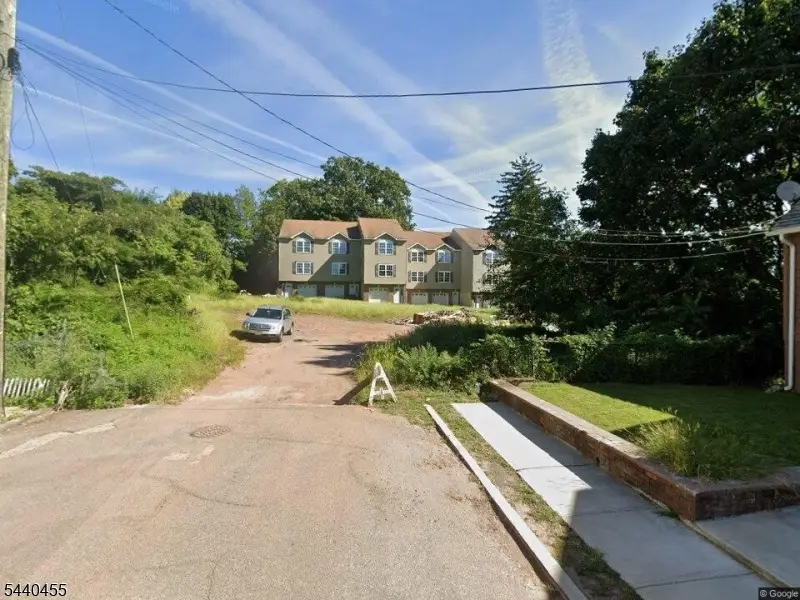 66-68 Newton Pl #18, Irvington, NJ 07111 - #1