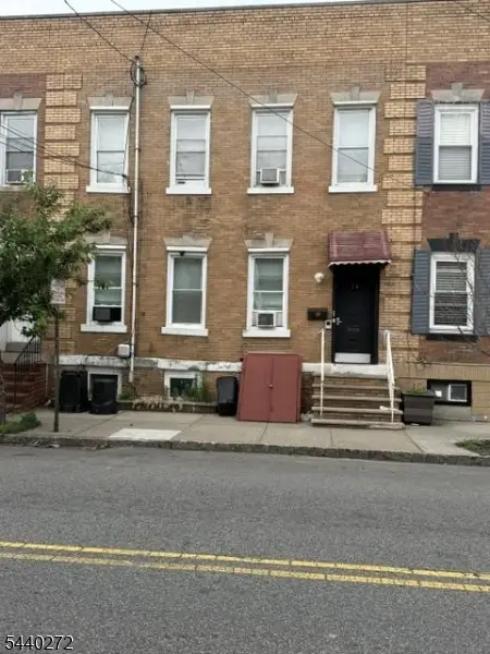 19 Belmont Ave, Silver Lake, NJ 07109 - #1