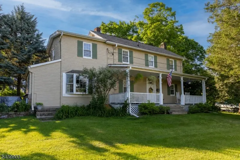 110 Vail St, Hackettstown, NJ 07840 - #1