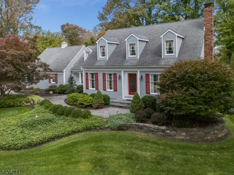 11 Doe Run, Franklin, NJ 08809 - #1