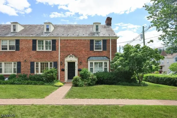 260 Walnut Street, Unit 10 #10, Westfield Town, NJ 07090