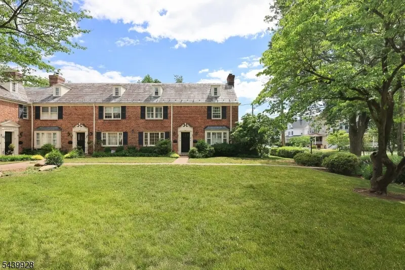 260 Walnut Street, Unit 10 #10, Westfield, NJ 07090 - #2