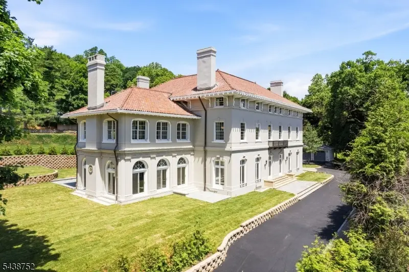 207 Union St, Montclair, NJ 07042 - #2