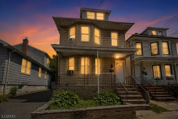738 Edgar Rd, Elizabeth City, NJ 07202