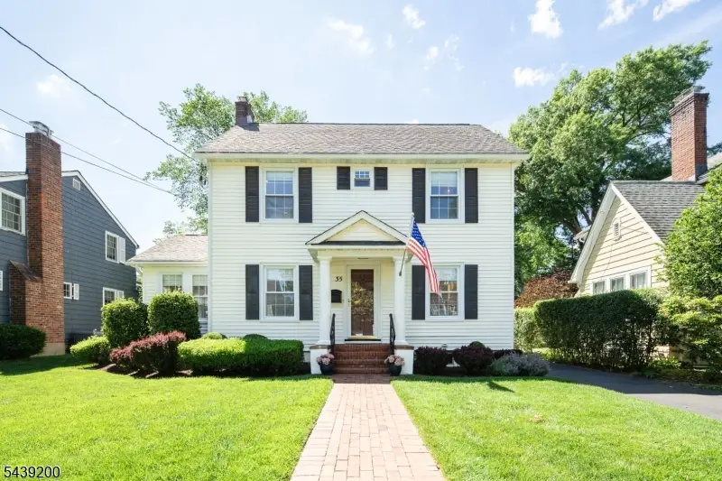 35 N Summit Ave, Chatham, NJ 07928 - #1