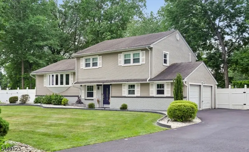 22 Woodhaven Rd, Parsippany, NJ 07054 - #1