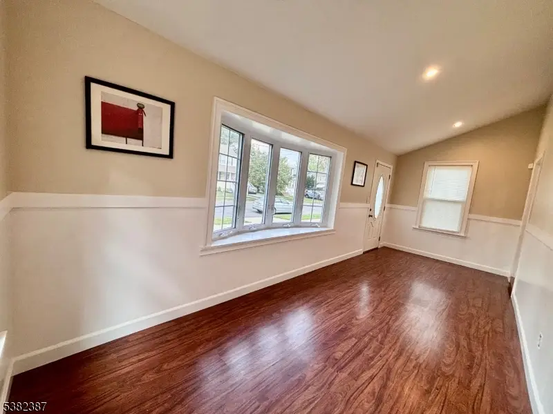 264 Walters St, Rahway, NJ 07065 - #3