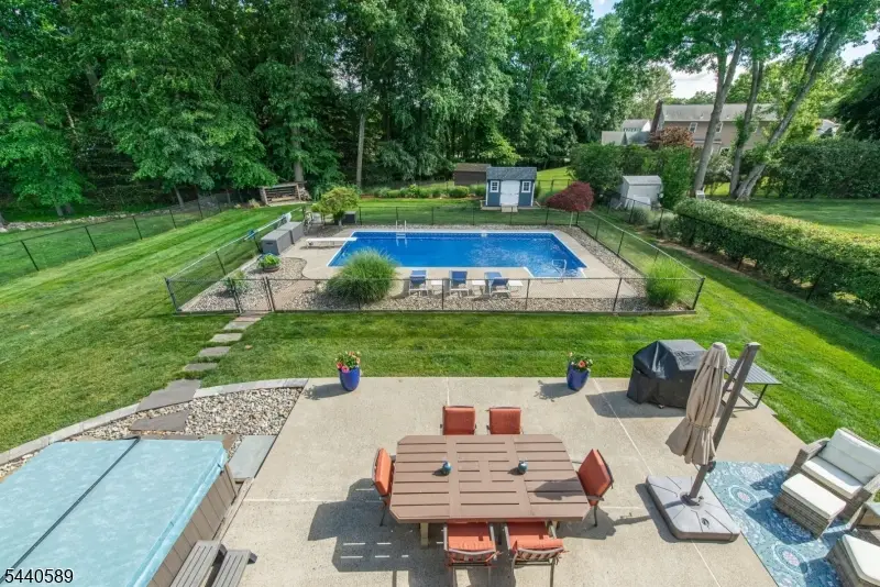 8 Clearfield Rd, Succasunna, NJ 07876 - #2