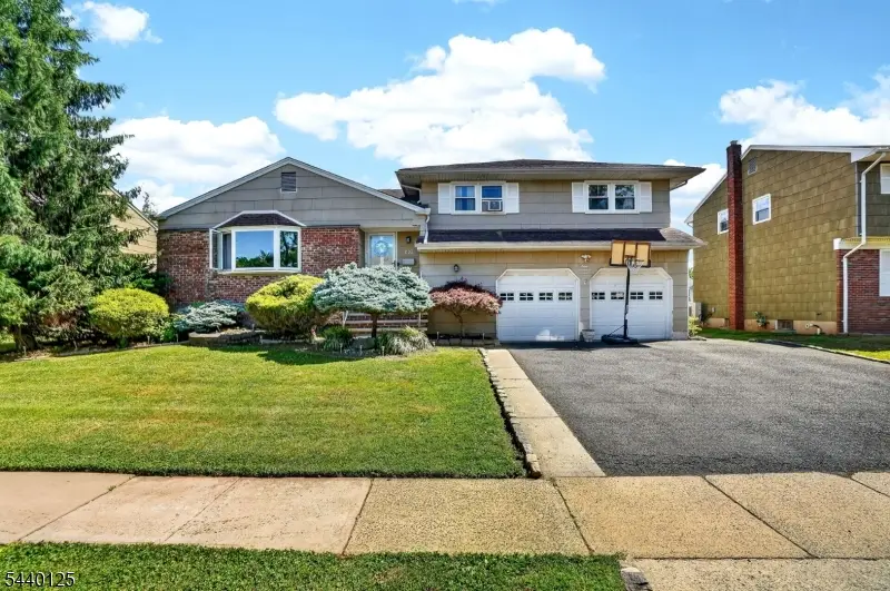802 Kaminski Drive, Rahway, NJ 07065 - #1