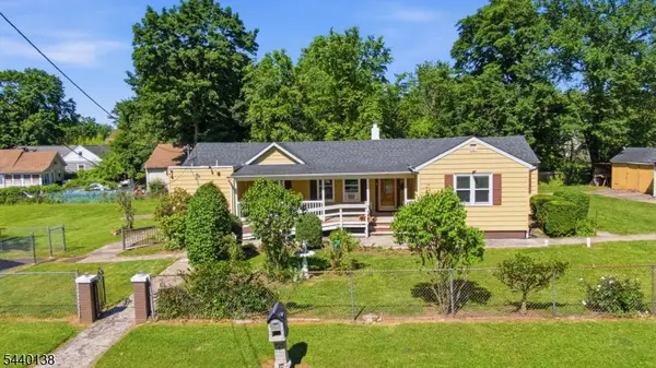36 Leghorn Ave, Bridgewater Twp., NJ 08807