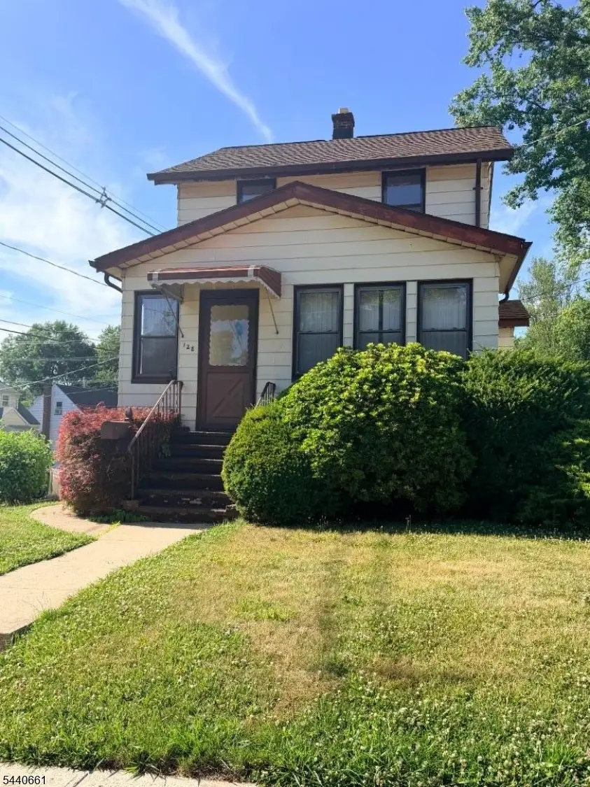 128 Crane St, Roselle, NJ 07203 - #1