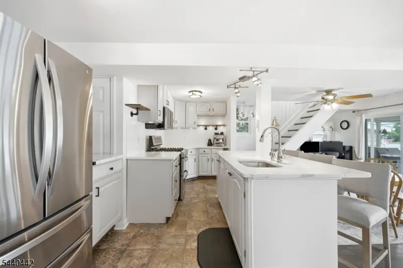51 S. Lakeside Avenue, Lake Hopatcong, NJ 07849 - #3