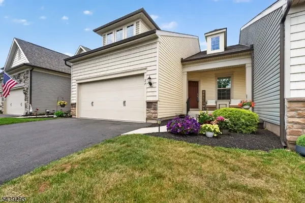 27 Redmon Road, Raritan Twp., NJ 08822