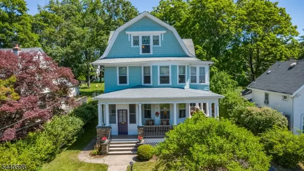 5 Myrtle Ave, Caldwell Boro Twp., NJ 07006