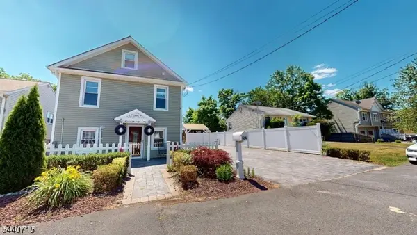 124 Green St, Franklin Twp., NJ 08873