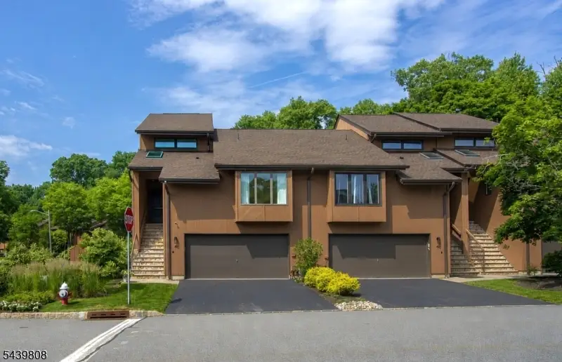 41 Sullivan Dr, West Orange, NJ 07052 - #1