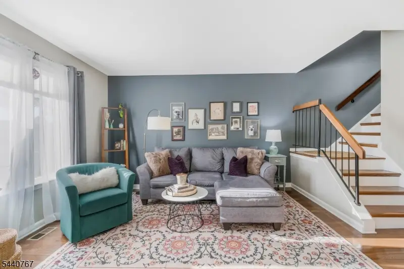 15 Linden Ct, Raritan, NJ 08822 - #3