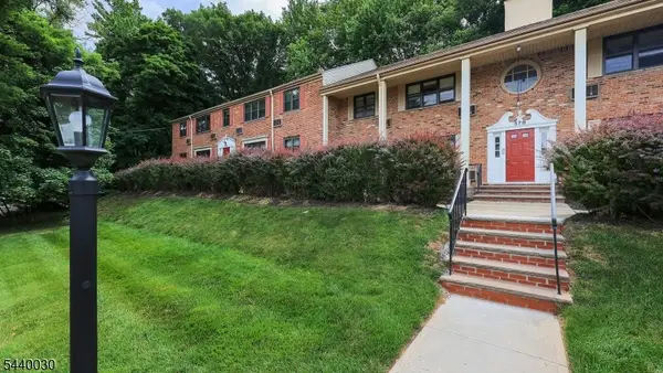 37A Sandra Circle #4, Westfield Town, NJ 07090