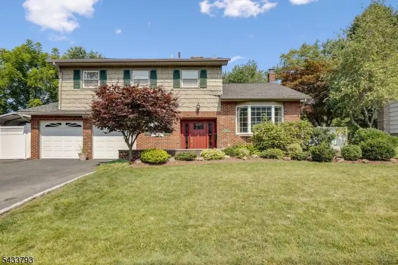 6 Davenport Ave, Roseland, NJ 07068 - #2