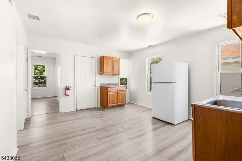116-118 N 1st St Cv, Paterson, NJ 07522 - #3