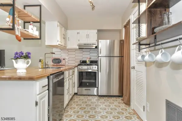 3 Davos Drive #6, Vernon Twp., NJ 07462