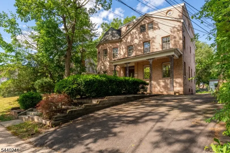 589 Westminster Ave, Elizabeth, NJ 07208 - #2