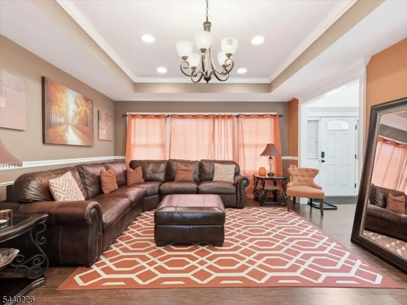 911 Worth Ave, Linden, NJ 07036 - #2