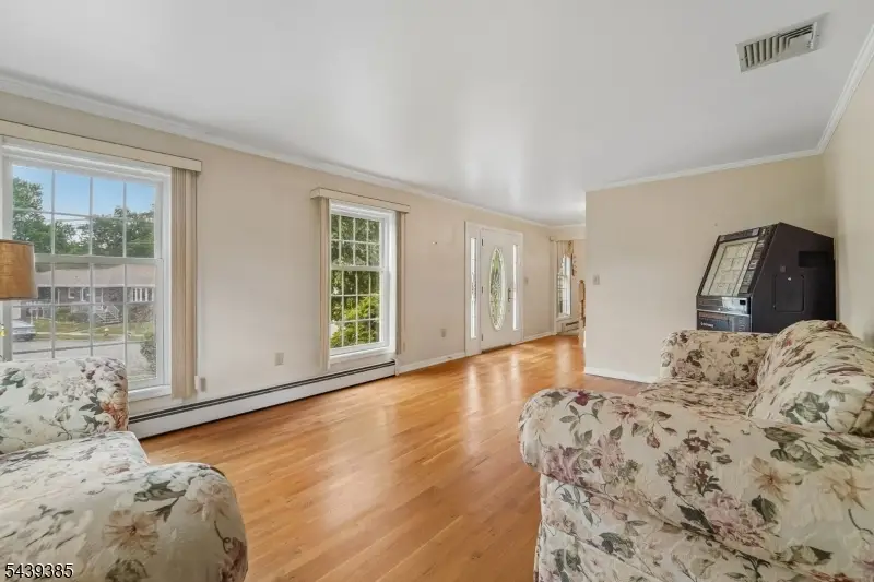 62 Parkway, Rochelle Park, NJ 07662 - #3