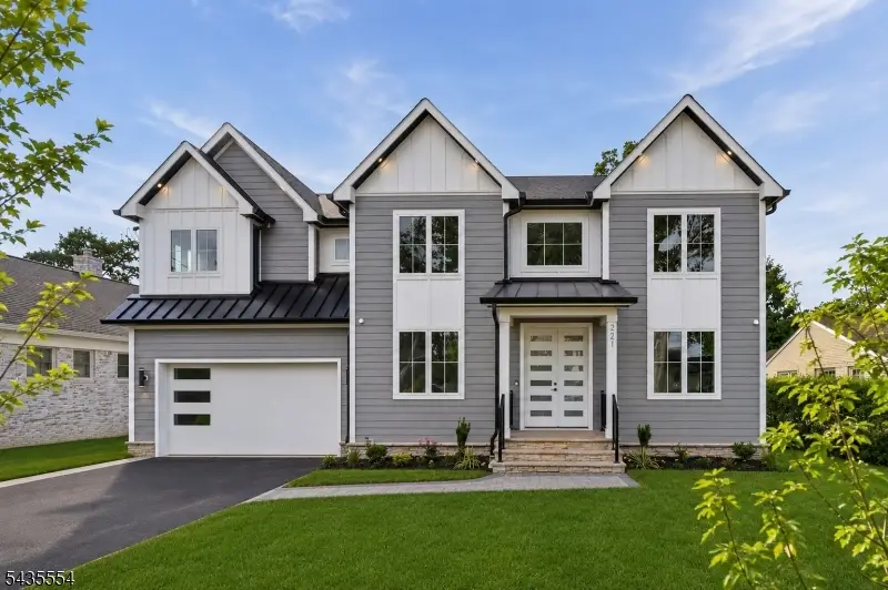 221 Delaware St, Westfield, NJ 07090 - #1